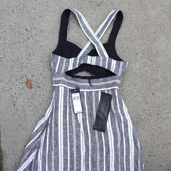 NWT BCBG MaxAzria Linen Blend Striped Cut-Out Halter Midi Dress 0 - Picture 8 of 11